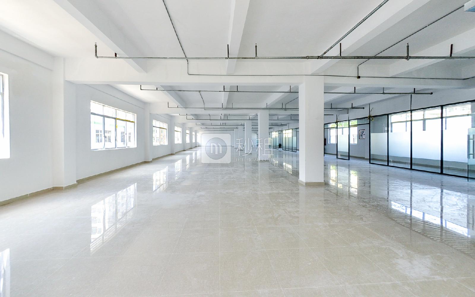 银华大厦写字楼出租206平米简装办公室60元/m².月