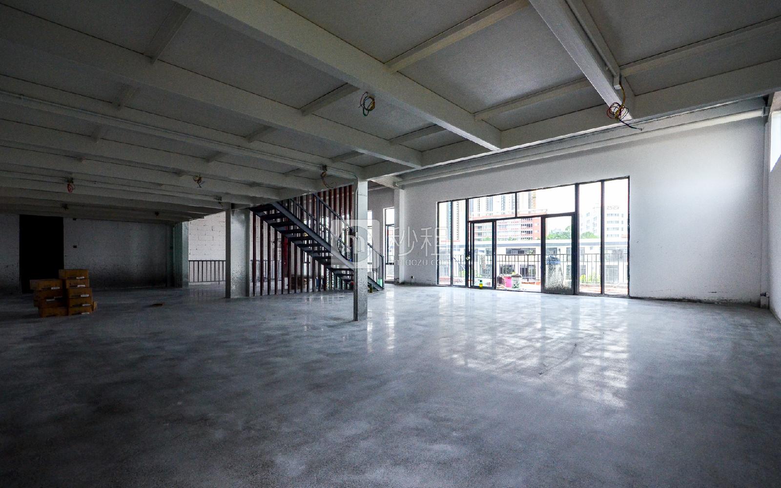 渔珠创客E-PARK写字楼出租960平米简装办公室80元/m².月