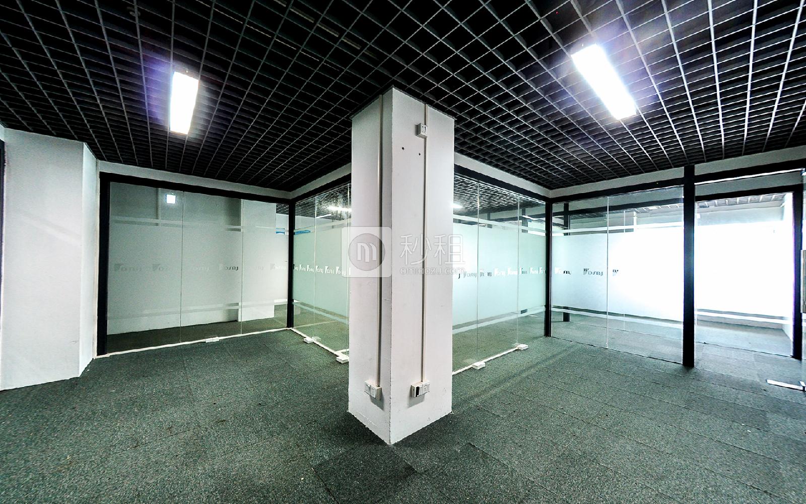 智汇创新中心写字楼出租79平米精装办公室38元/m².月