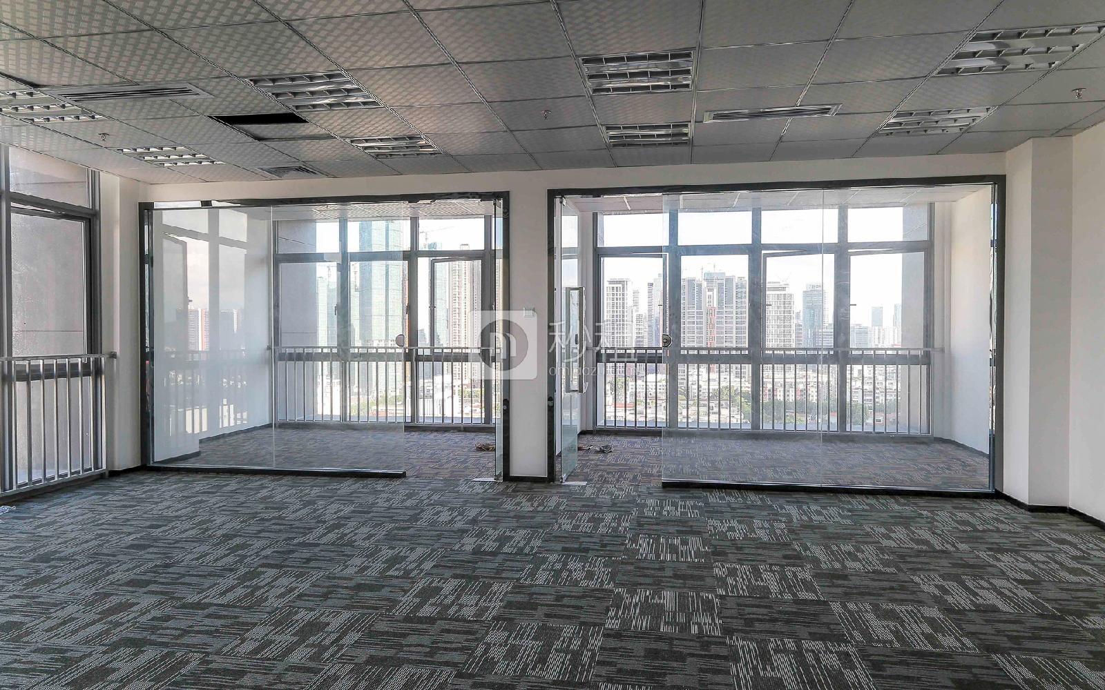 特发信息科技大厦写字楼出租215平米精装办公室110元/m².月