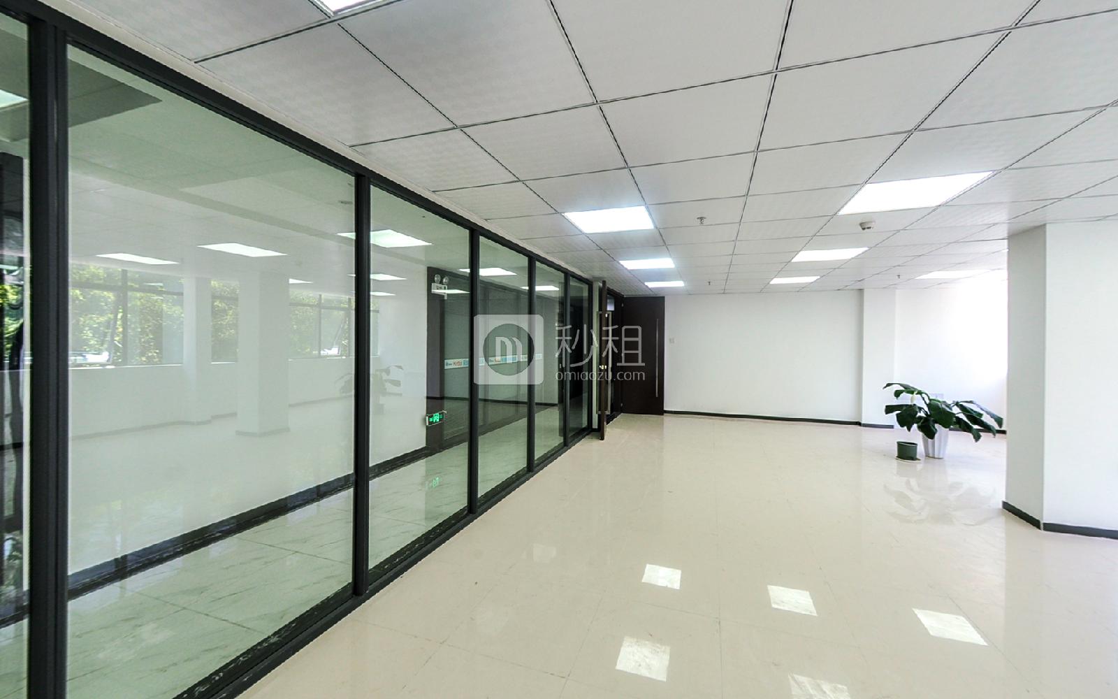 鹏兴盛商务中心写字楼出租105平米简装办公室58元/m².月