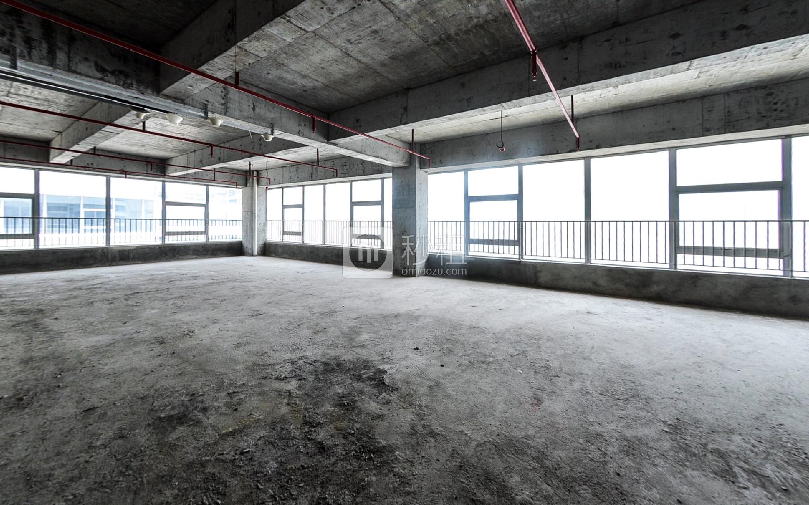 同泰时代中心写字楼出租206平米毛坯办公室70元/m².月