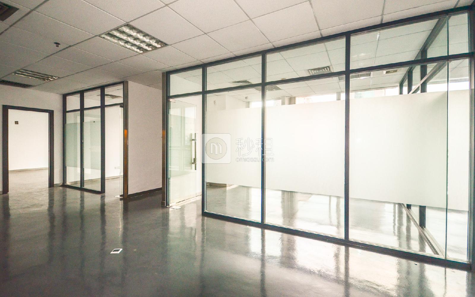 珠江国际大厦写字楼出租358平米精装办公室120元/m².月