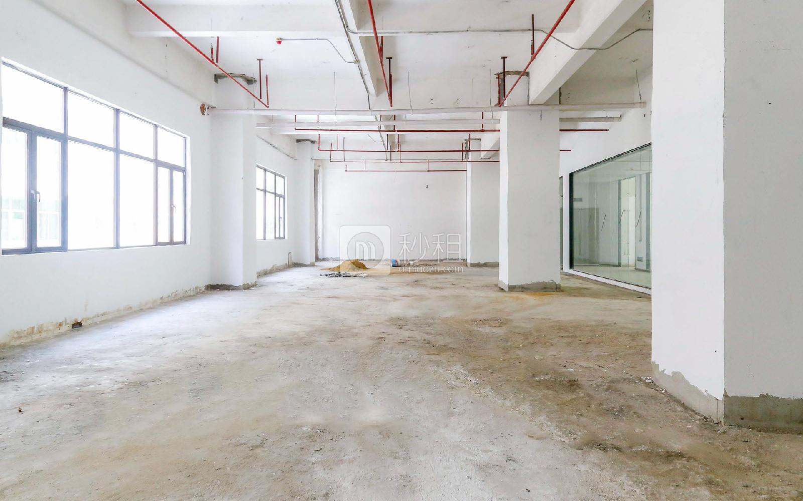 智慧谷创新园	写字楼出租157平米毛坯办公室85元/m².月