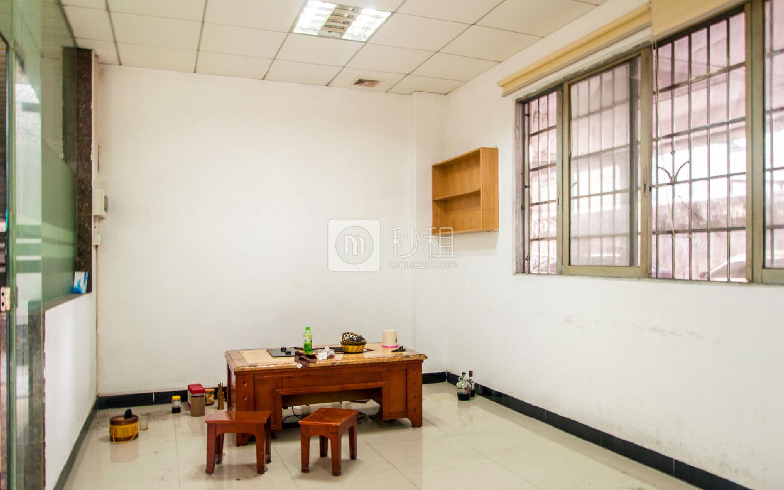 振中商务中心写字楼出租50平米简装办公室48元/m².月