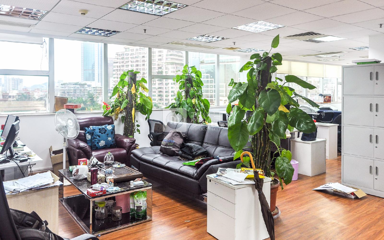 达信大厦写字楼出租200平米简装办公室85元/m².月
