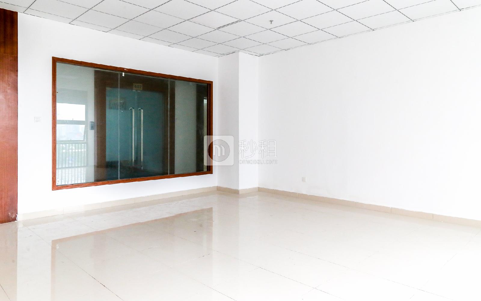 荣群大厦（龙岗）写字楼出租85平米精装办公室70元/m².月