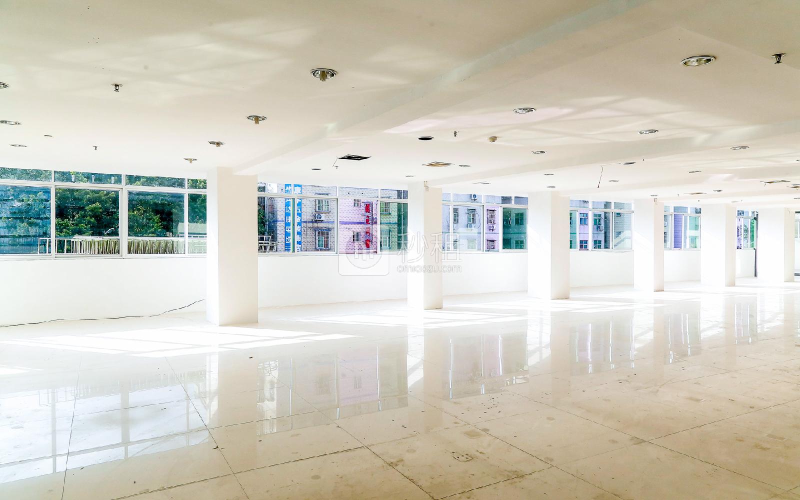 华林达电商产业园			写字楼出租480平米简装办公室35元/m².月