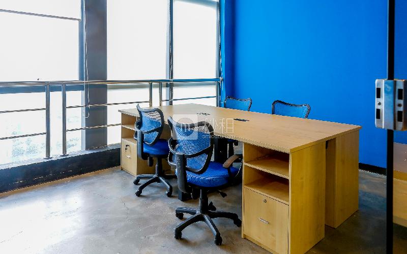 珠江国际中心-DCradle创客家园写字楼出租120平米精装办公室95元/m².月