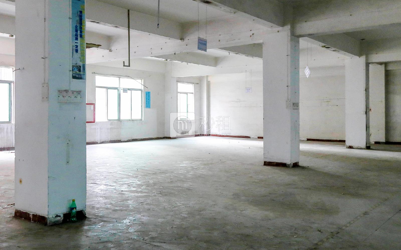 龙胜科技电商园写字楼出租372平米简装办公室23元/m².月