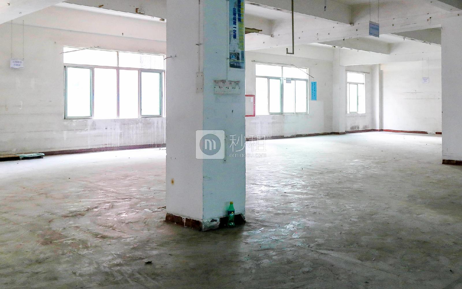 龙胜科技电商园写字楼出租495平米简装办公室23元/m².月