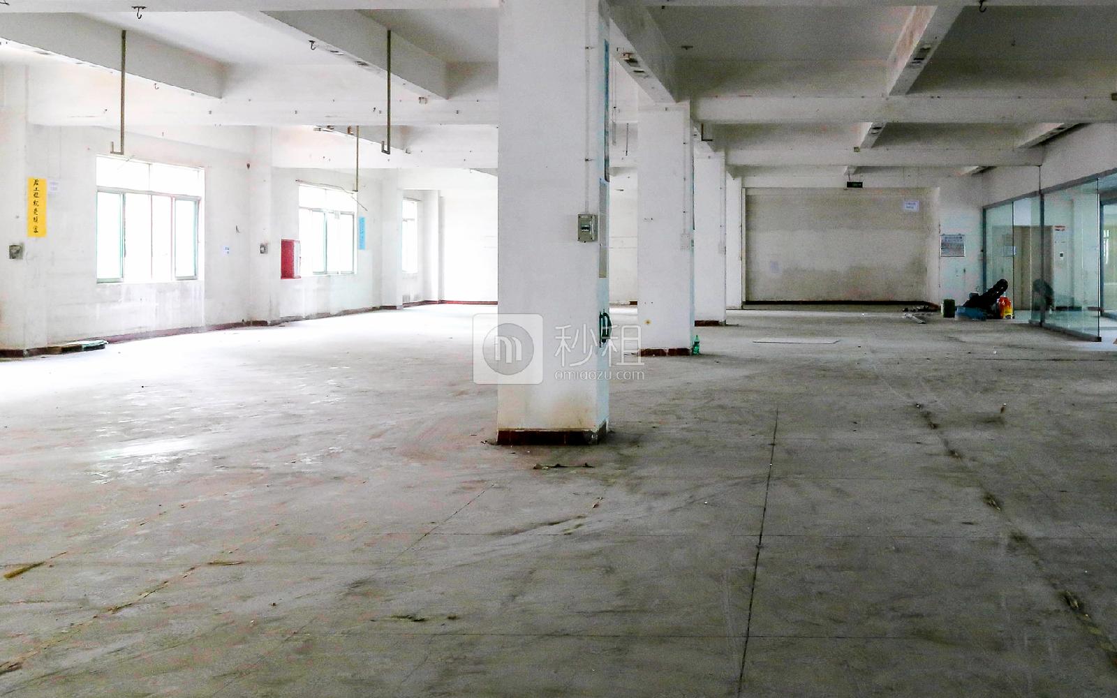龙胜科技电商园写字楼出租627平米简装办公室23元/m².月