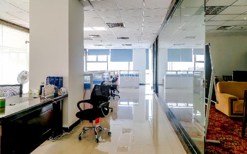 深圳通大厦写字楼出租205平米精装办公室130元/m².月