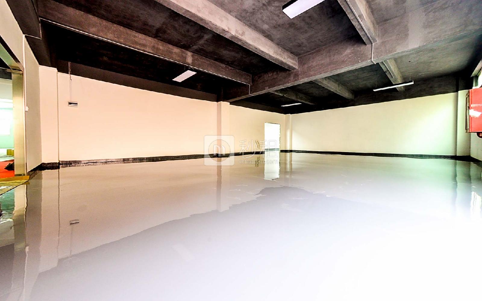 西丽官龙第一工业区写字楼出租285平米毛坯办公室43元/m².月