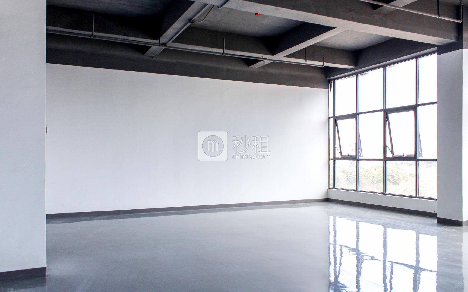 智慧谷创新园（坂田分园）写字楼出租170平米简装办公室78元/m².月