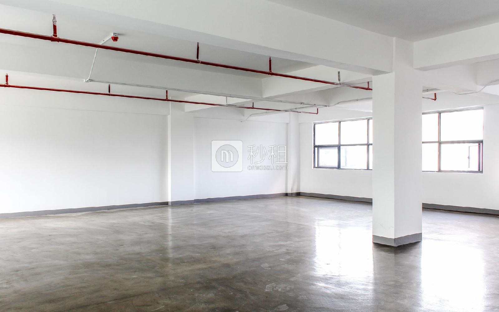 智慧谷创新园（坂田分园）写字楼出租248平米简装办公室68元/m².月
