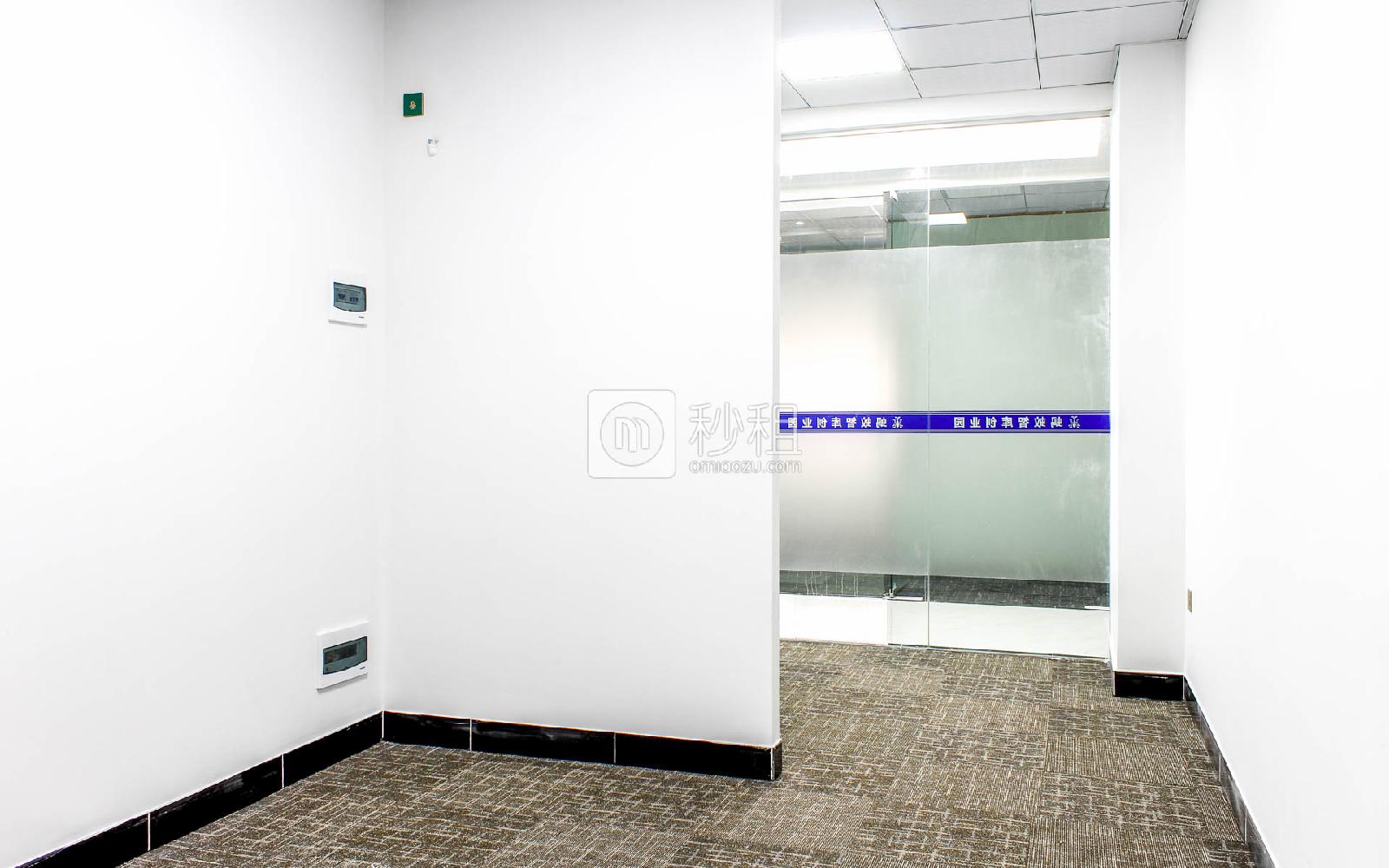 蚂蚁智库创业园写字楼出租62平米精装办公室42元/m².月