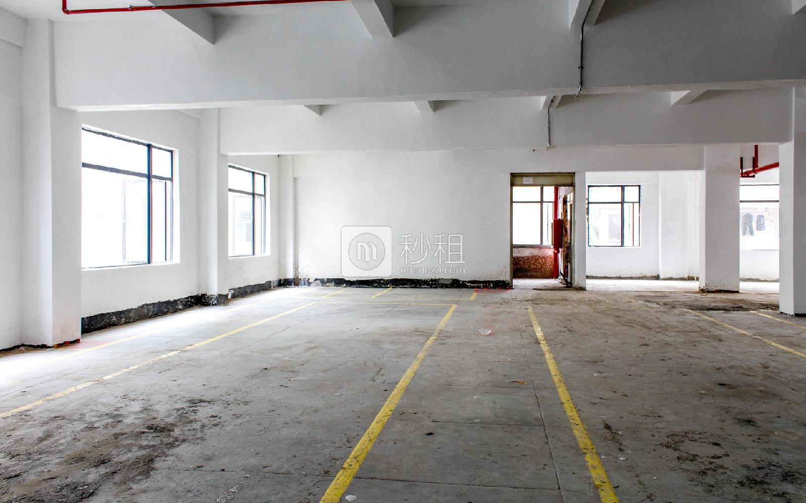 庭威33创谷写字楼出租333平米简装办公室58元/m².月