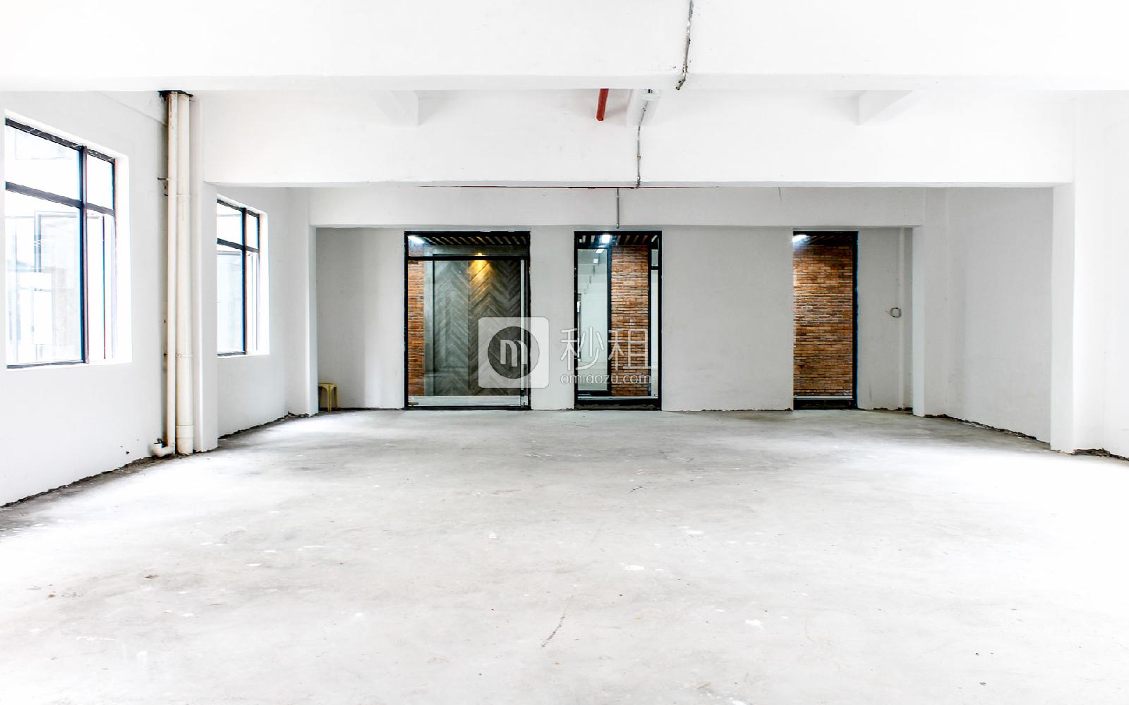 庭威33创谷写字楼出租333平米简装办公室80元/m².月