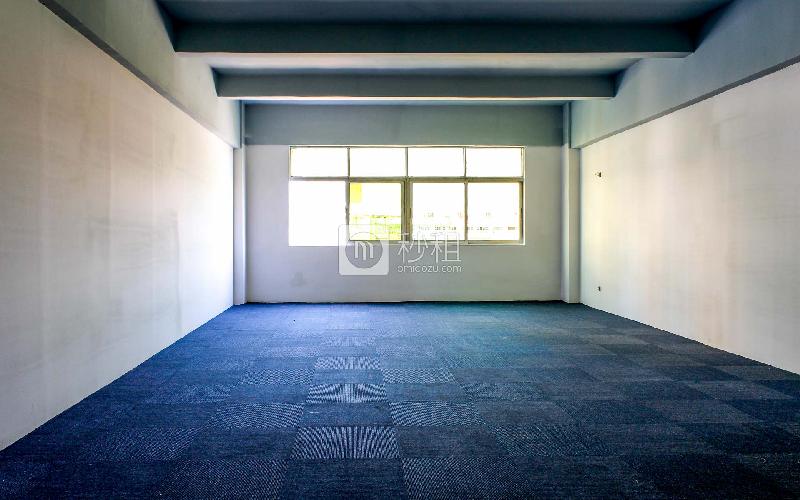 兴龙富创客园写字楼出租150平米简装办公室55元/m².月