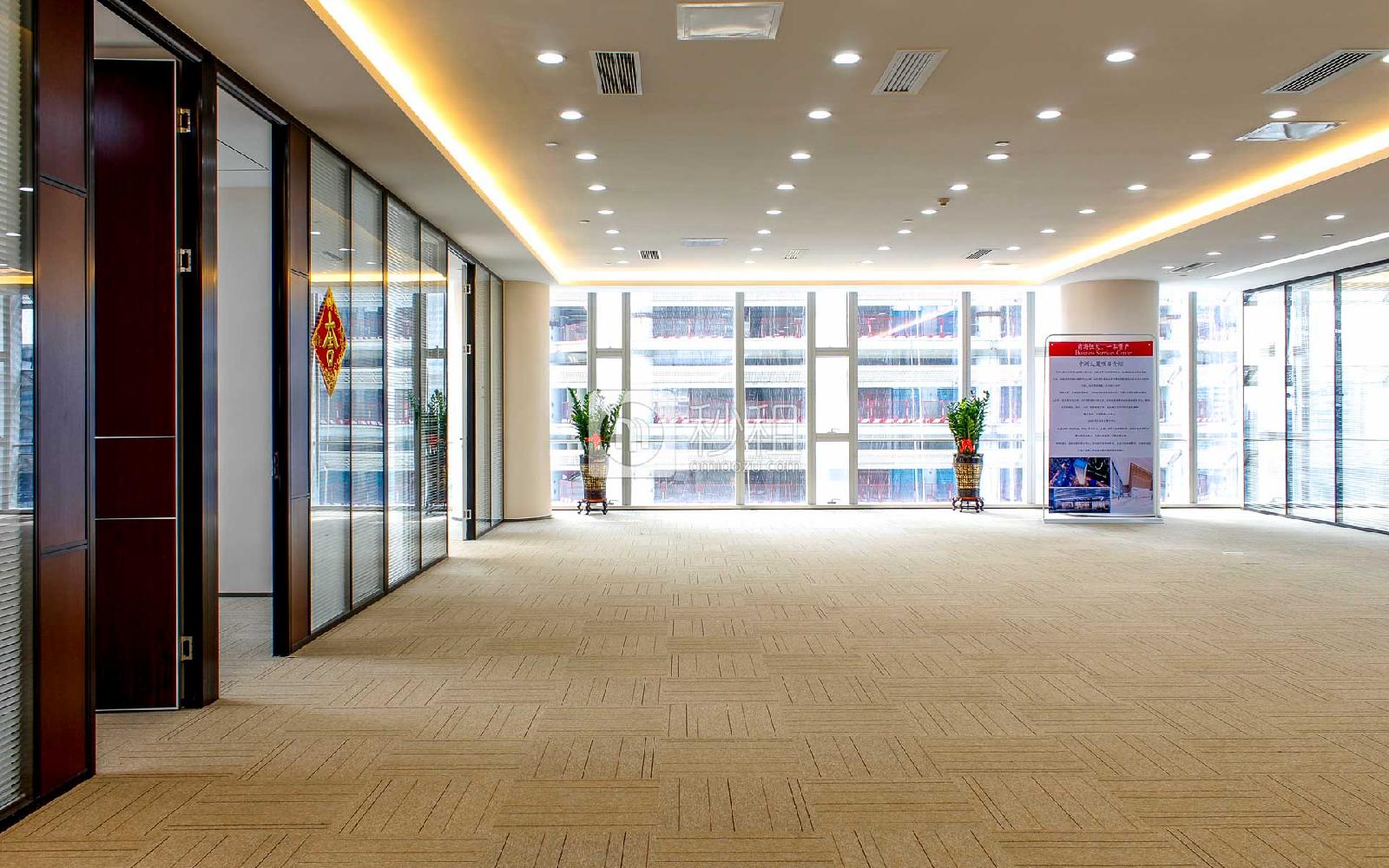 中洲大厦写字楼出租924平米精装办公室258元/m².月