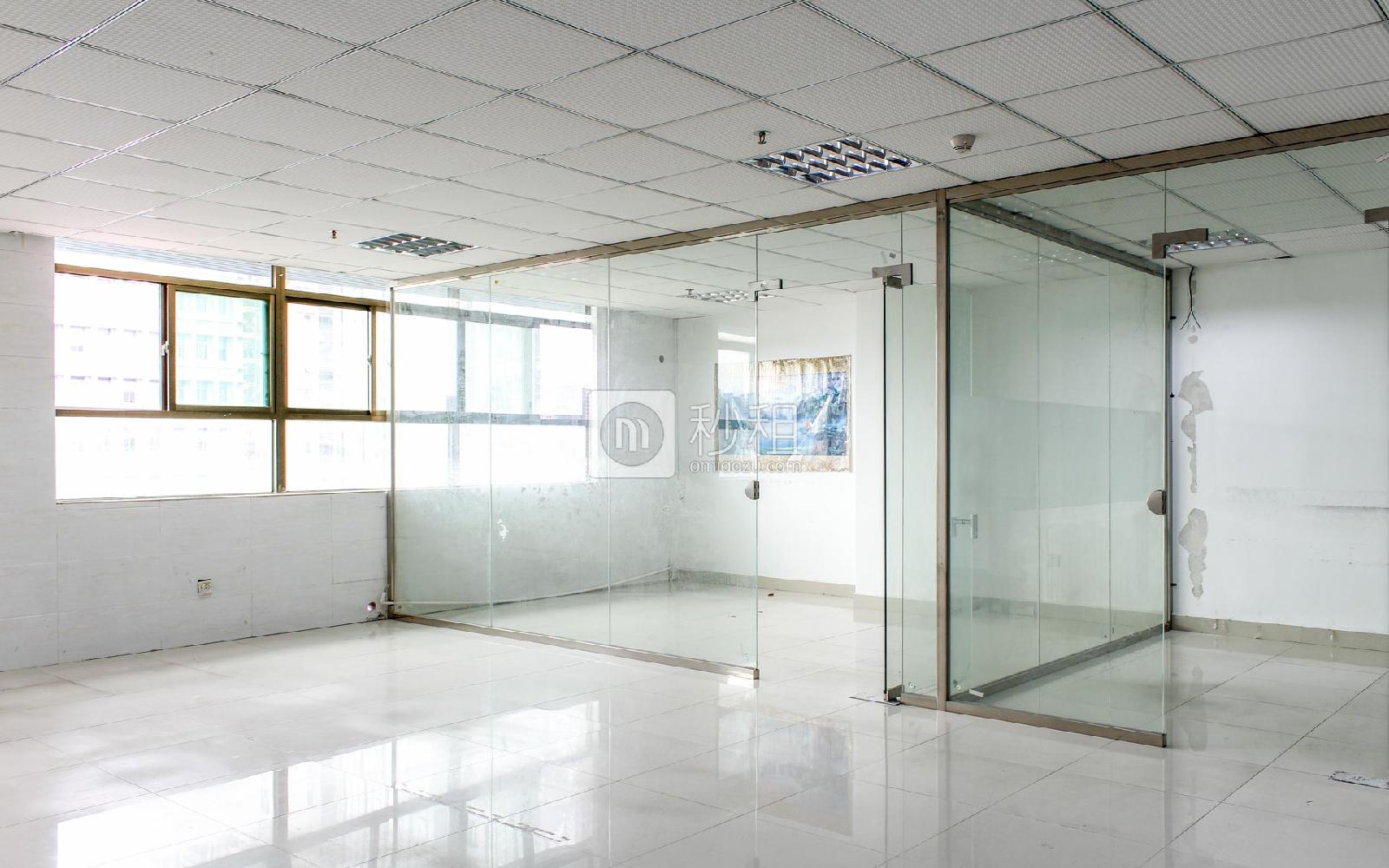 鸿华中心写字楼出租142平米精装办公室65元/m².月