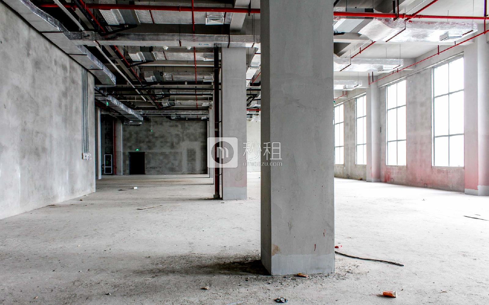中科纳能大厦写字楼出租1834平米精装办公室180元/m².月