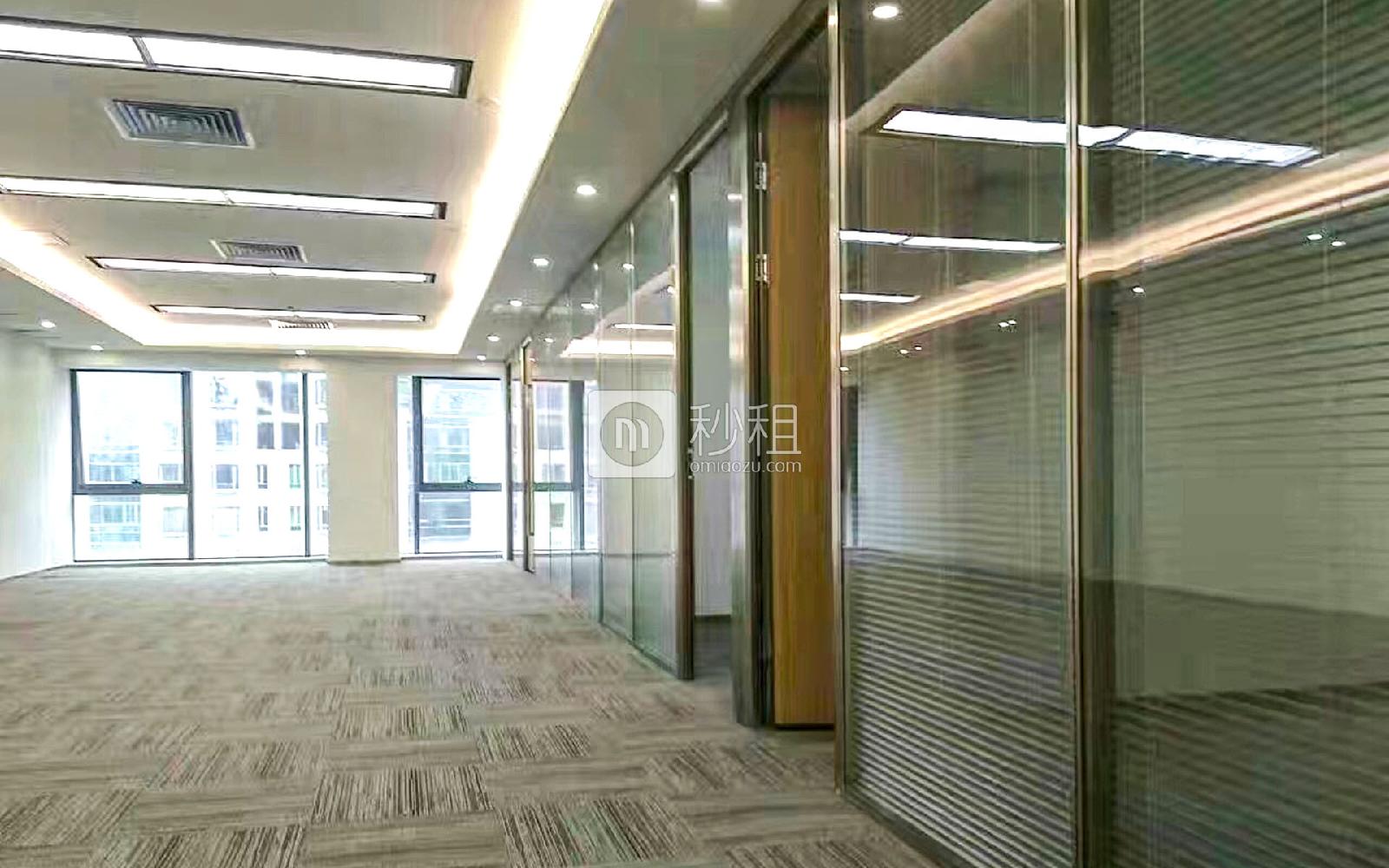 英龙商务中心写字楼出租360平米精装办公室168元/m².月