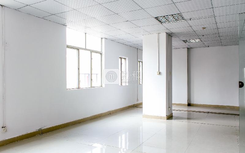 金都商务大厦写字楼出租90平米简装办公室35元/m².月