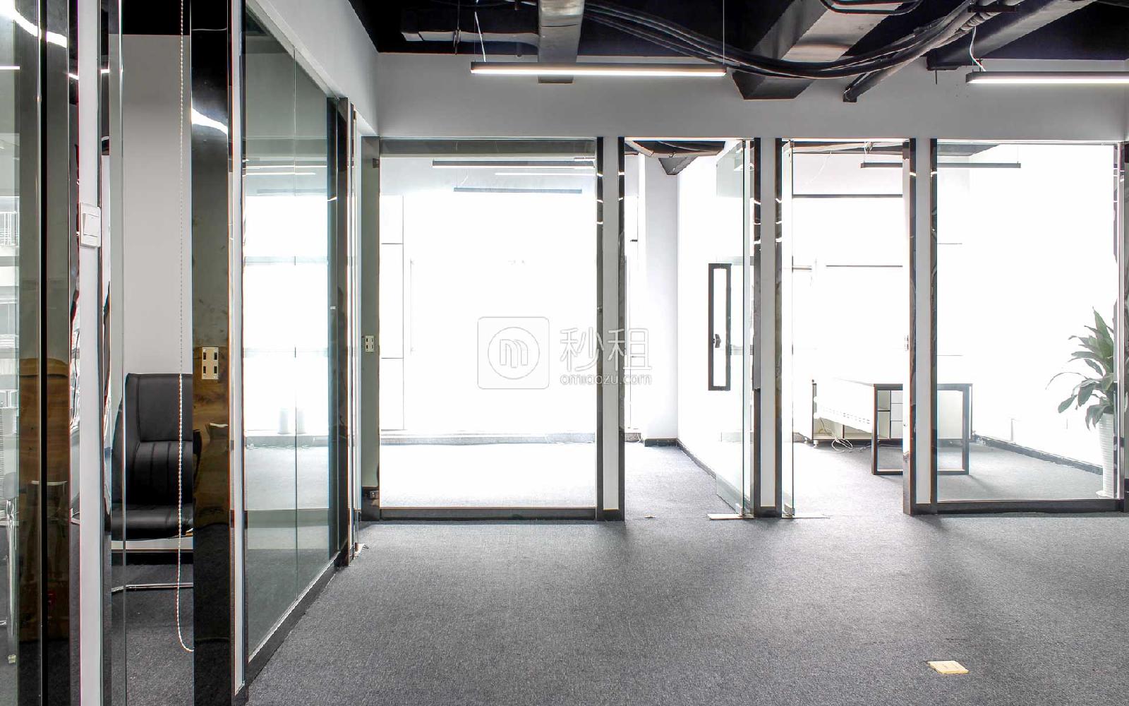 恒裕中心写字楼出租265平米精装办公室100元/m².月