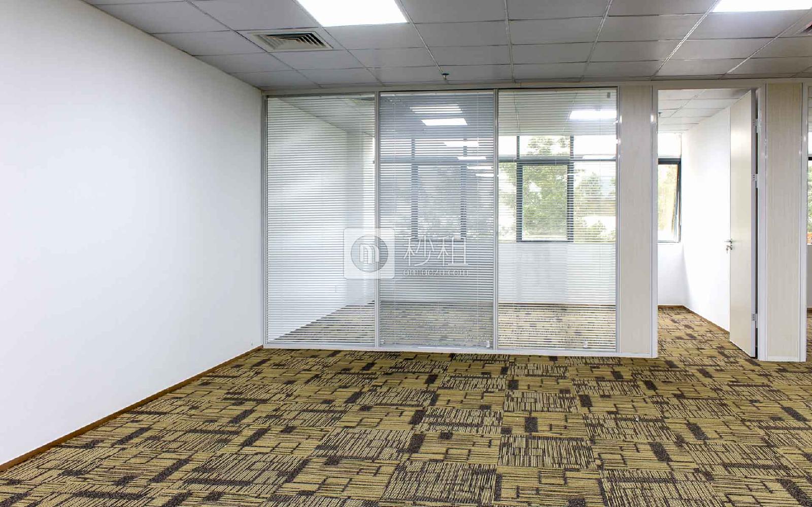 绿创云谷大厦写字楼出租252平米精装办公室85元/m².月
