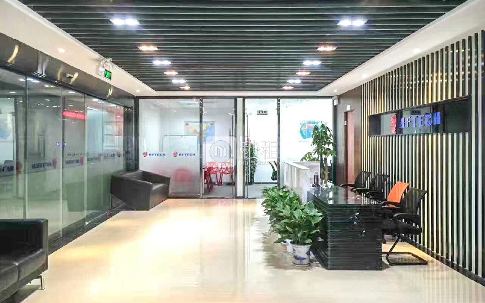 软件产业基地写字楼出租916平米精装办公室120元/m².月