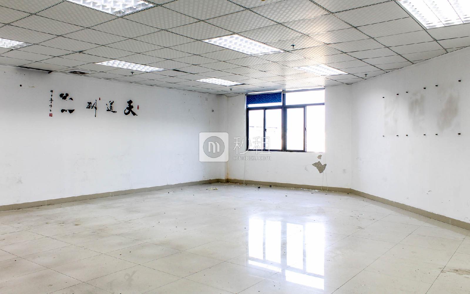 嘉熙业广场写字楼出租136平米精装办公室88元/m².月