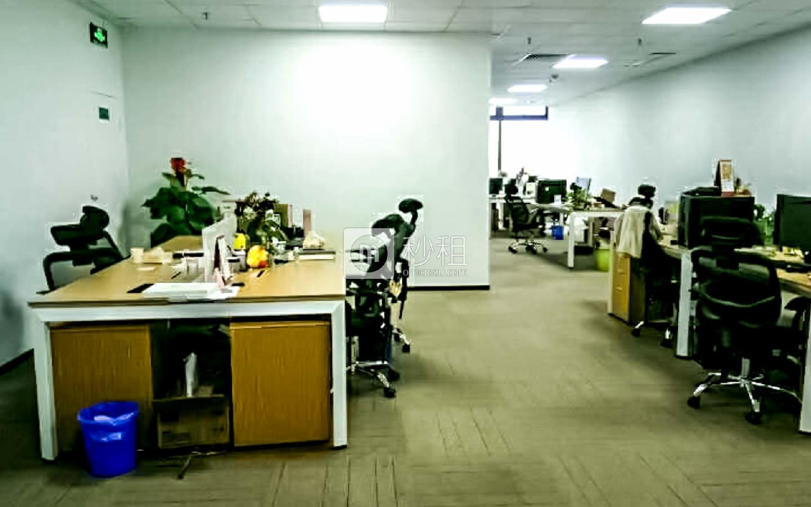 威盛科技大厦	写字楼出租163平米精装办公室135元/m².月