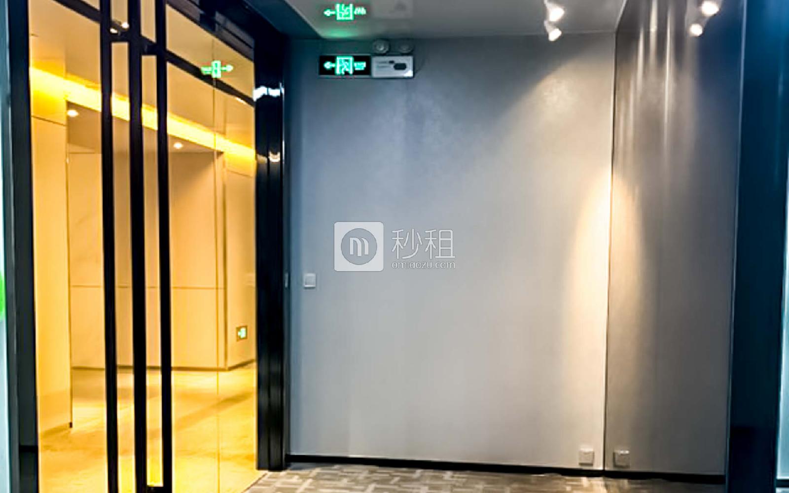 中洲控股中心写字楼出租209平米精装办公室230元/m².月