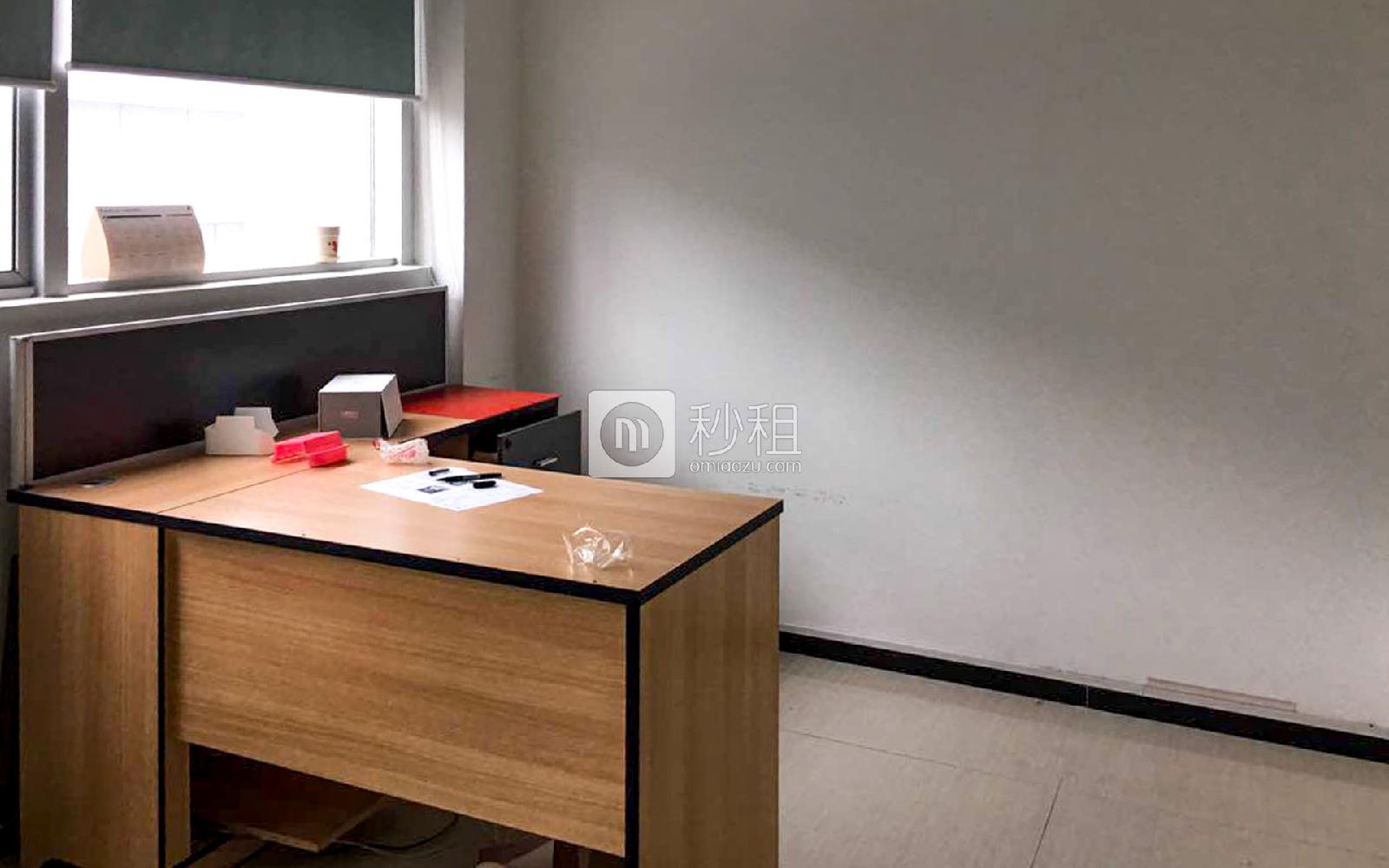 惠恒大厦写字楼出租150平米精装办公室110元/m².月
