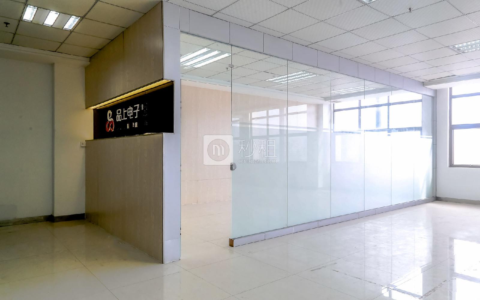 港之龙商务中心写字楼出租107平米精装办公室88元/m².月