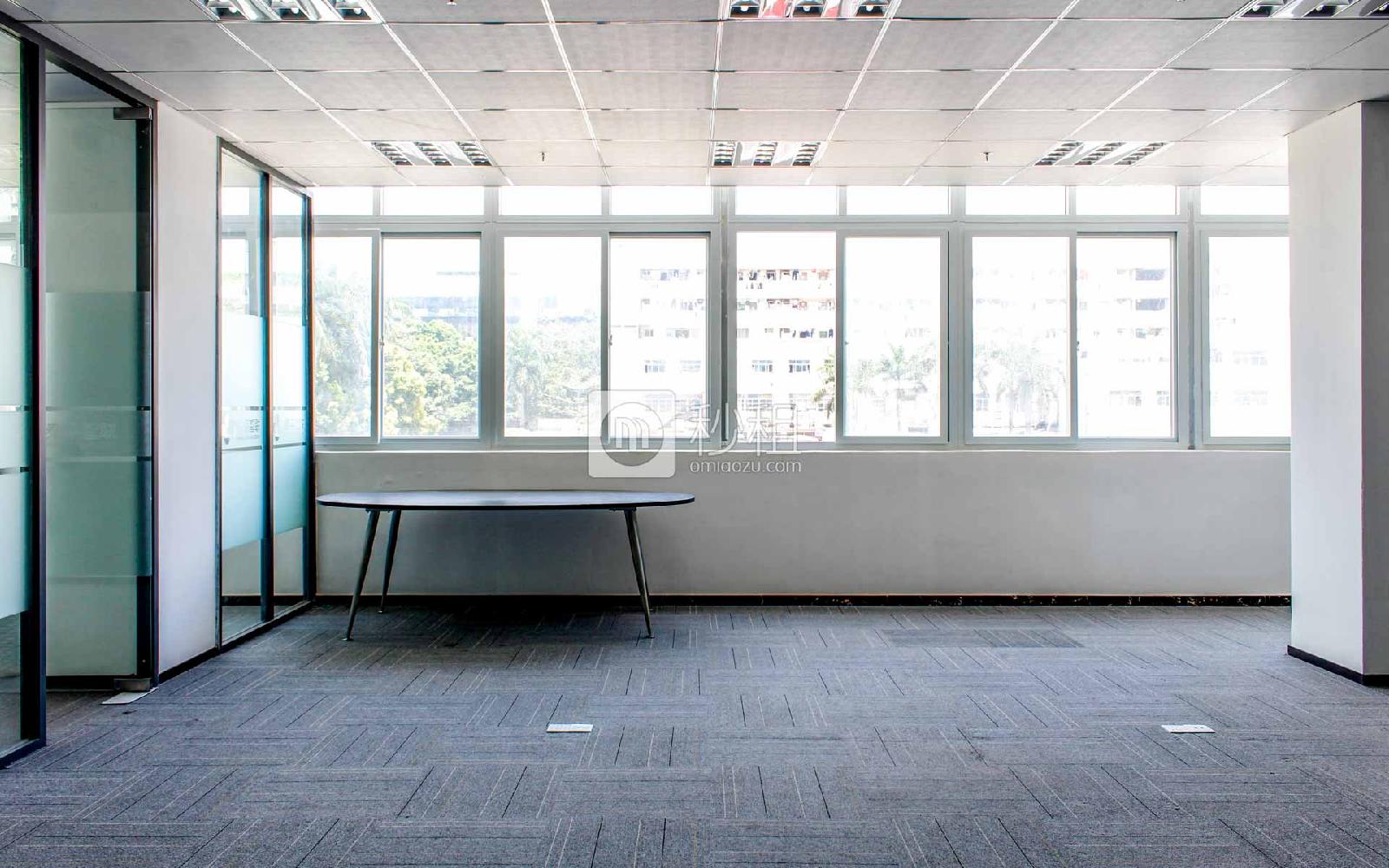 中泰数据大厦写字楼出租363平米精装办公室60元/m².月
