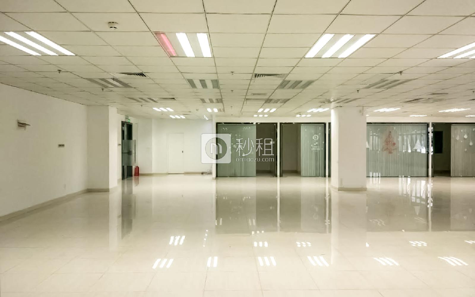 清华信息港科研楼写字楼出租819平米精装办公室85元/m².月