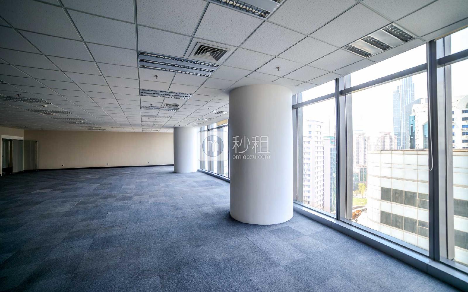 远雄国际广场写字楼出租102平米简装办公室5.3元/m²/天