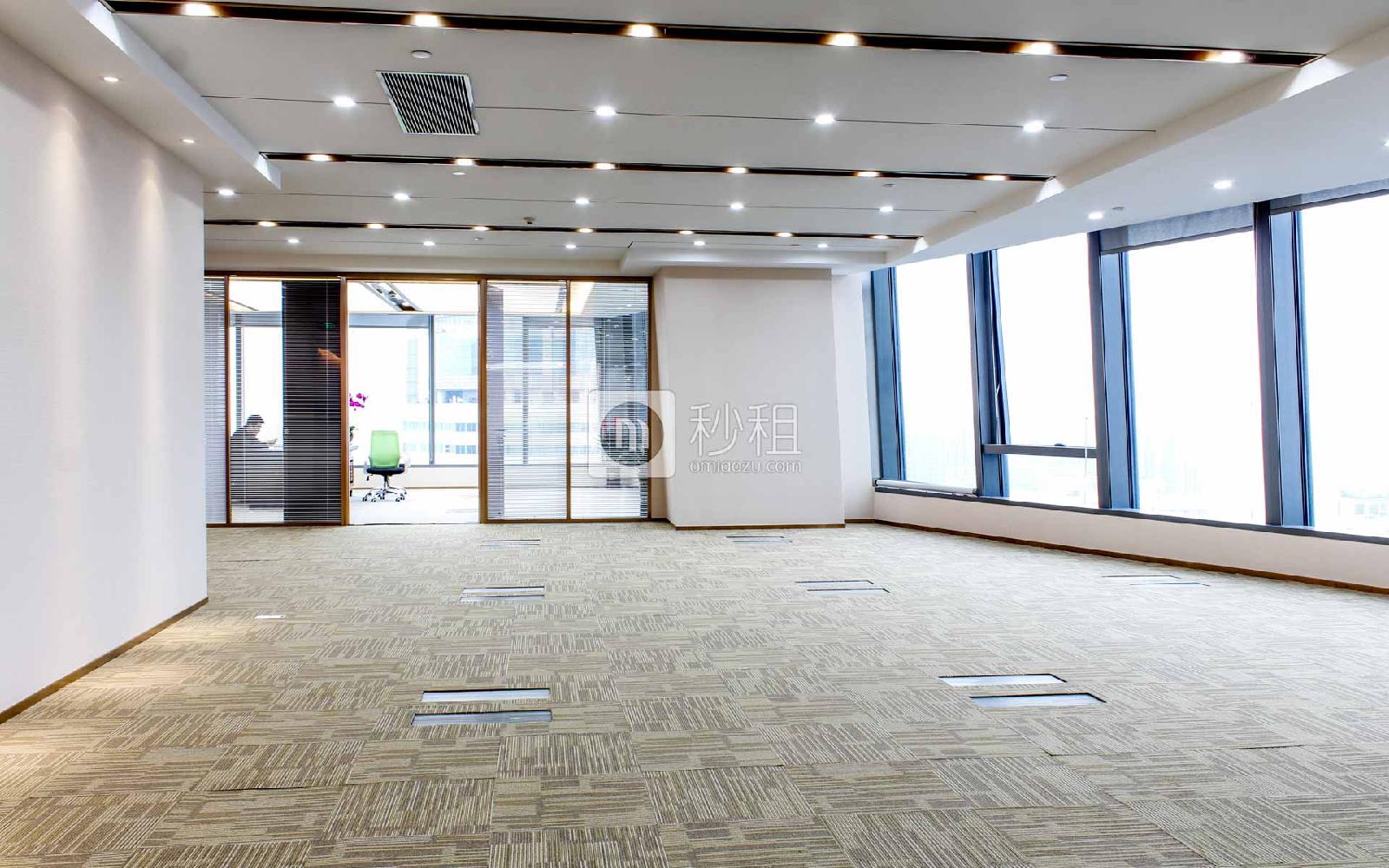 和黄世纪汇广场写字楼出租530平米精装办公室165元/m².月