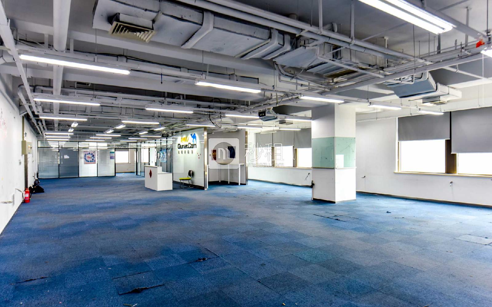 中海大厦写字楼出租600平米精装办公室3.6元/m²/天