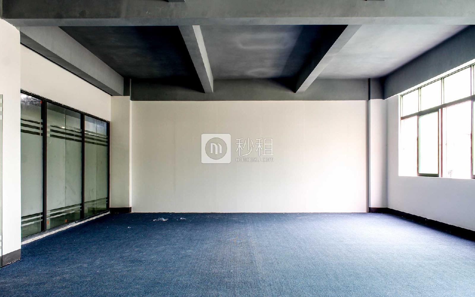蓝海众创产业园写字楼出租184平米简装办公室38元/m².月