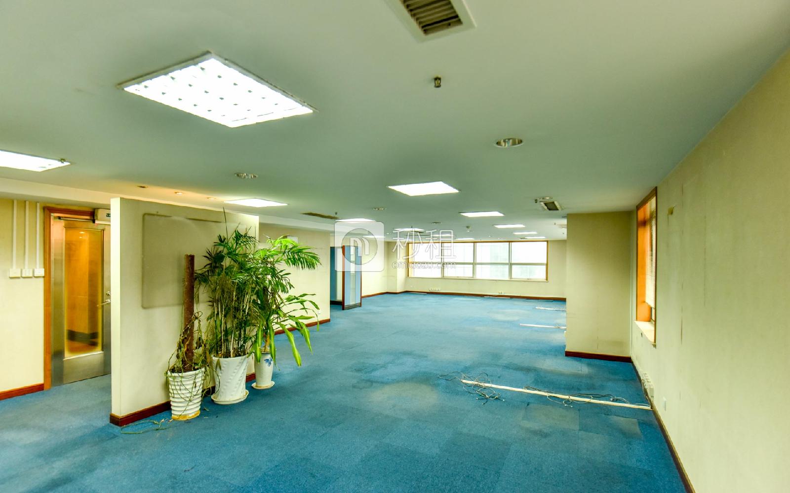 阳光大厦写字楼出租240平米精装办公室3.6元/m²/天