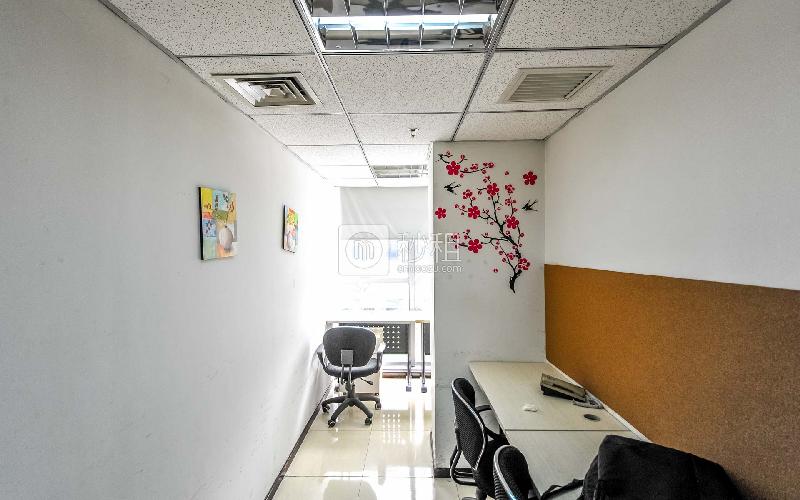 紫光发展大厦-创富港写字楼出租22平米精装办公室5410元/间.月