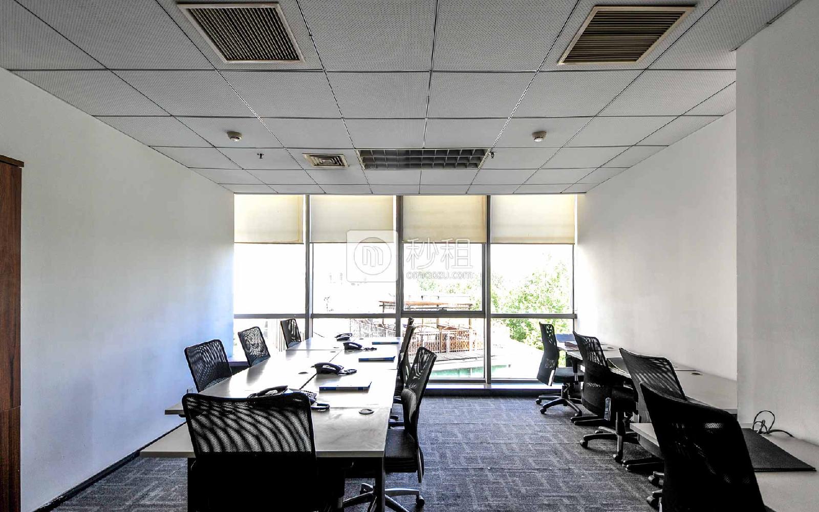 CBD国际大厦-世鳌国际商务中心写字楼出租55平米精装办公室31200元/间.月