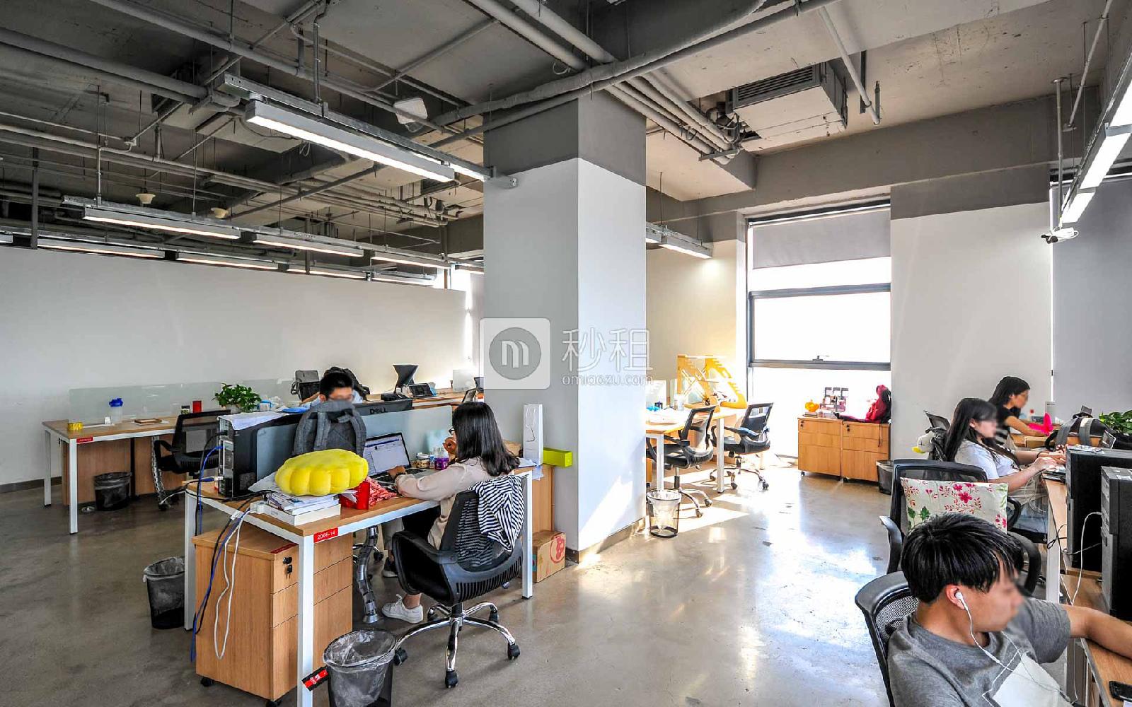  金域国际中心-优客工场写字楼出租65平米精装办公室29920元/间.月