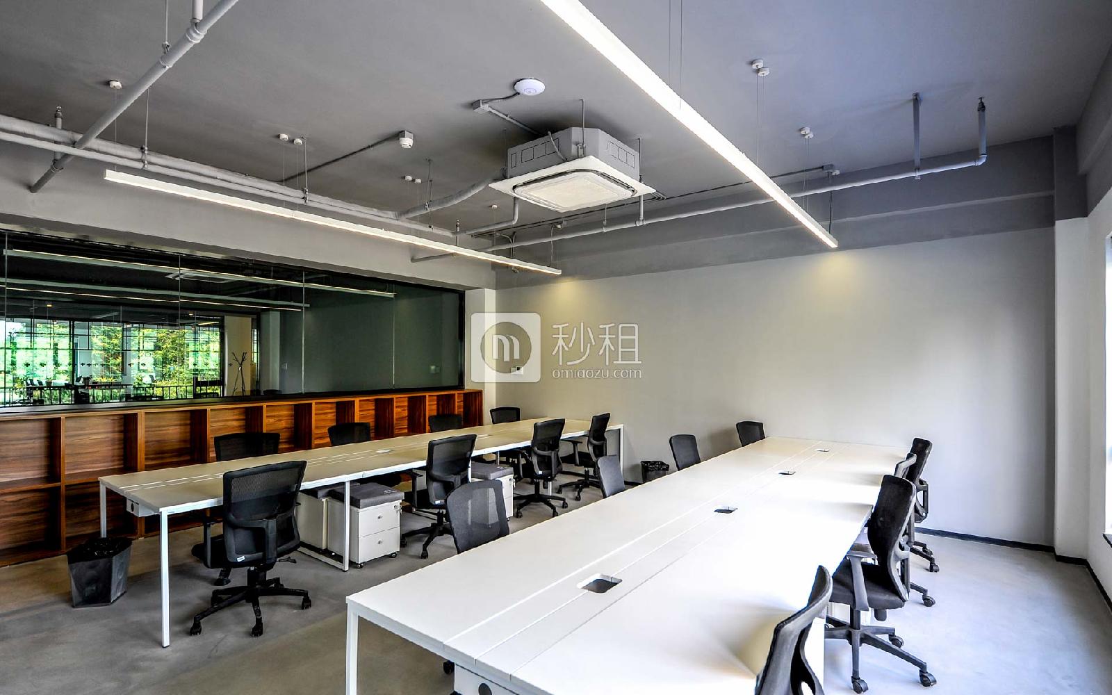 首开松榆里-梦想加写字楼出租80平米精装办公室25600元/间.月