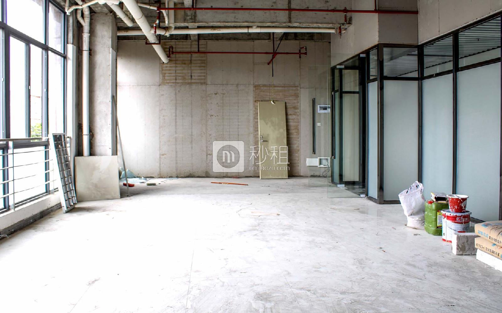 东方创业大厦写字楼出租128平米毛坯办公室35元/m².月