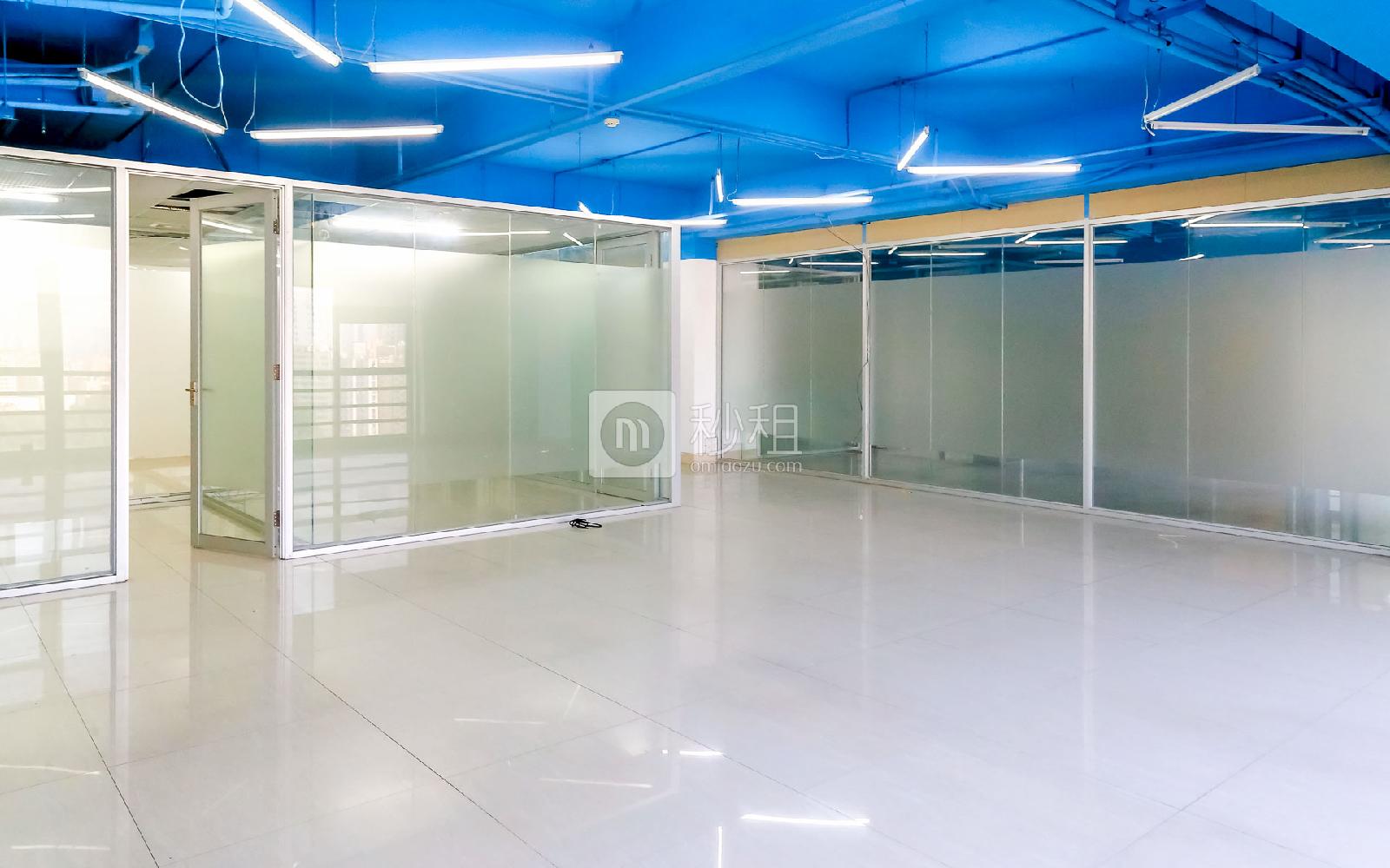 展滔科技大厦写字楼出租553平米精装办公室92元/m².月